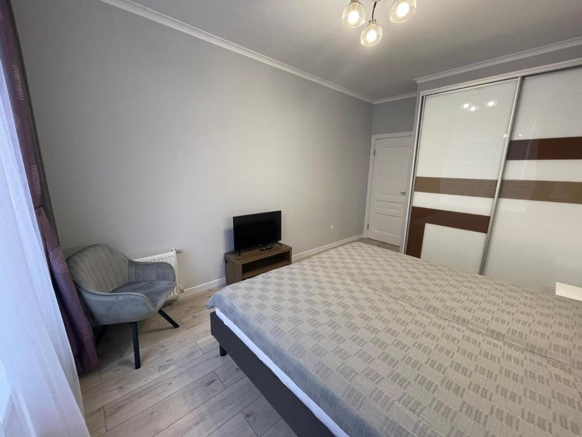 Apartment семицвіт House *